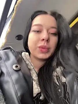 Snapshot of AlishaPrettyBlade chatting on 02/24/25, 03:23 AlishaPrettyBlade online show from 02/24/25, 03:23