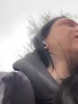 Snapshot of AlishaPrettyBlade chatting on 03/18/25, 06:36 AlishaPrettyBlade online show from 03/18/25, 06:36