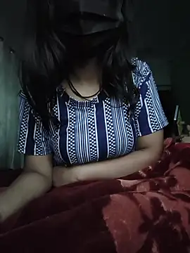 Snapshot of HorNy_Bro_Sis chatting on 12/20/25, 10:44 HorNy Bro Sis online show from 12/20/25, 10:44