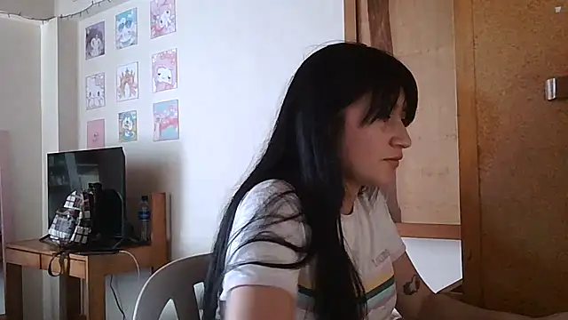 Arielle lov online show from 11/12/25, 07:35