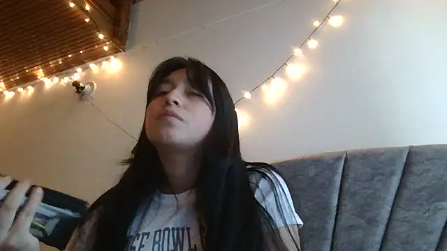 Arielle lov online show from 12/01/25, 06:46