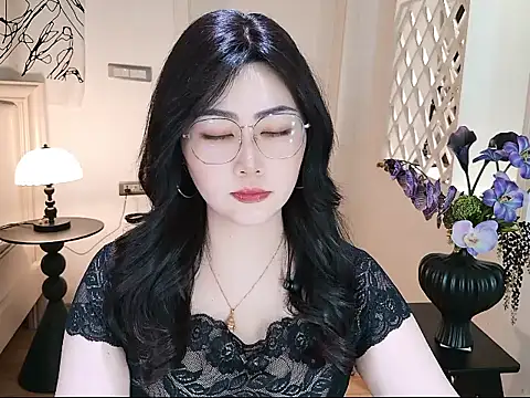 Tingdie online show from 09/14/25, 12:04