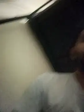 Snapshot of Sottkti chatting on 11/08/25, 07:12 Sottkti online show from 11/08/25, 07:12