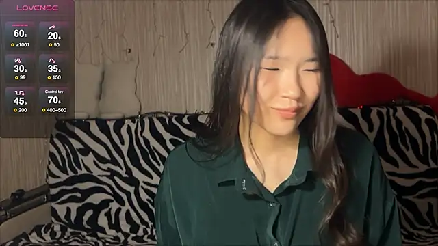 Asian Vi online show from 03/18/25, 10:03