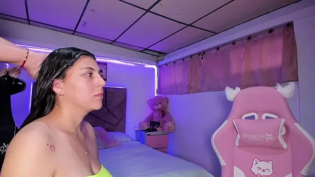 Cristal Smith20 online show from 04/10/26, 01:49