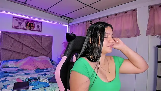 Cristal Smith20 online show from 04/16/26, 01:01