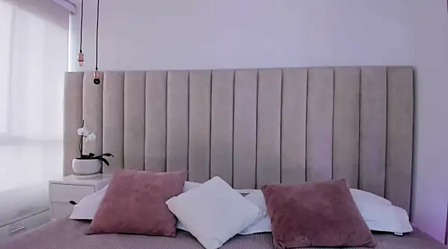 miss martiina online show from 03/16/25, 10:09