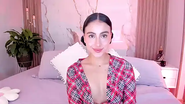 miss martiina online show from 02/07/26, 03:10