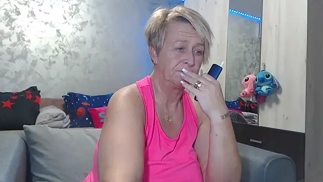 RosesandLillies online show from 03/19/26, 05:50