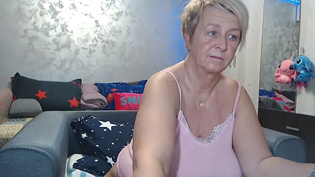 RosesandLillies online show from 03/22/26, 04:32