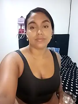 victoria roussee online show from 02/27/25, 12:34