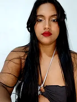 victoria roussee online show from 03/22/25, 05:17