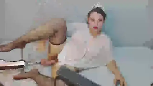 kattyloveless online show from 10/08/25, 05:49