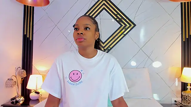 Snapshot of EmilyDiaaz chatting on 09/09/25, 12:05 EmilyDiaaz online show from 09/09/25, 12:05