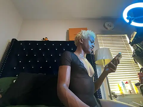 celestefantasea online show from 03/10/25, 05:50