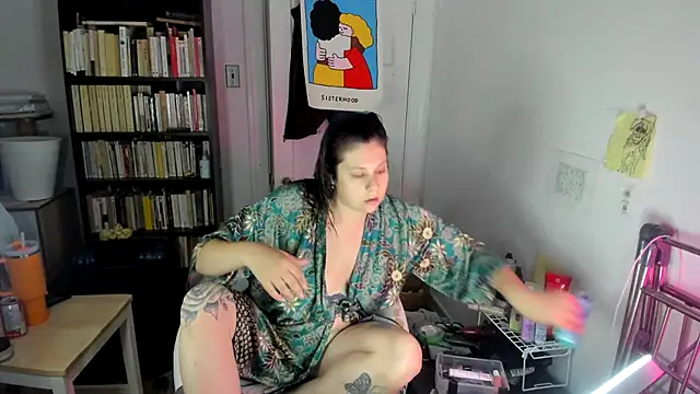 Snapshot of Rosiee69_ chatting on 10/05/25, 01:53 Rosiee69 online show from 10/05/25, 01:53