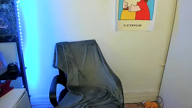 Rosiee69  online show from 06/11/26, 12:25