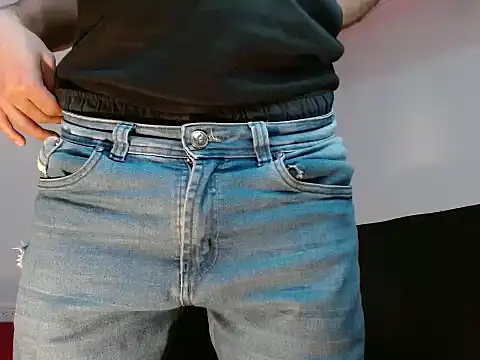 AngelHil online show from 11/27/25, 02:46