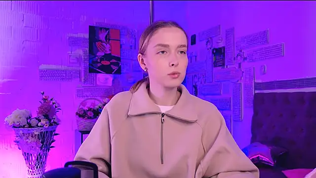 Snapshot of JenniferGraces chatting on 03/03/25, 08:16 JenniferGraces online show from 03/03/25, 08:16