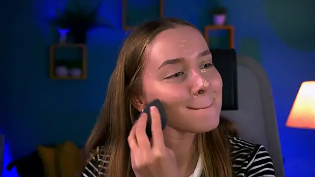 Snapshot of JenniferGraces chatting on 09/08/25, 09:03 JenniferGraces online show from 09/08/25, 09:03