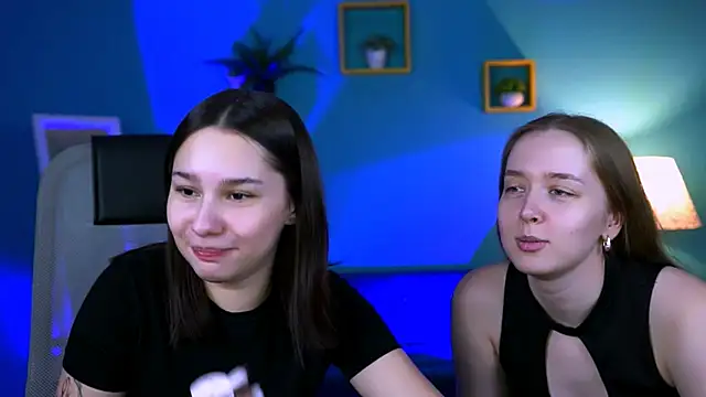 Snapshot of JenniferGraces chatting on 10/10/25, 06:29 JenniferGraces online show from 10/10/25, 06:29