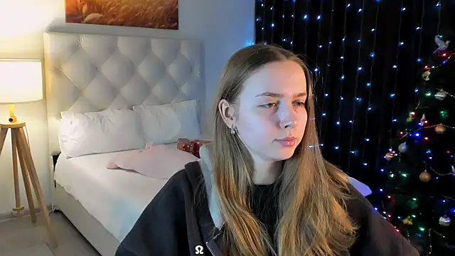 Snapshot of JenniferGraces chatting on 01/13/26, 12:54 JenniferGraces online show from 01/13/26, 12:54