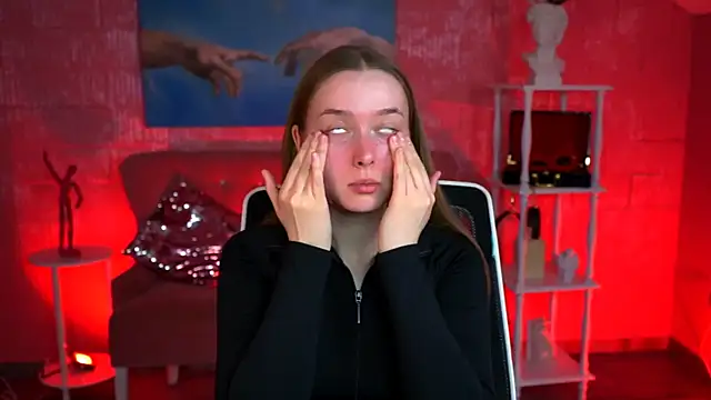 JenniferGraces online show from 04/06/26, 08:48