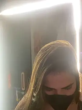 Sexy Madhuri Bhabhi online show from 03/06/25, 07:47