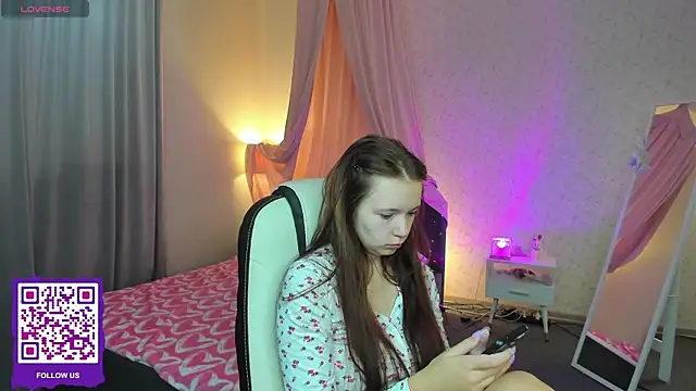 boozekirs  online show from 09/15/25, 02:33