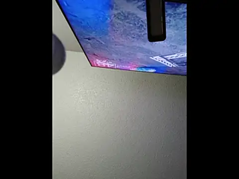 HTXBELLE online show from 12/04/25, 11:41