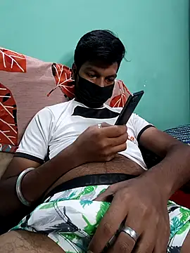 Snapshot of 766yuvi chatting on 10/12/25, 08:57 766yuvi online show from 10/12/25, 08:57