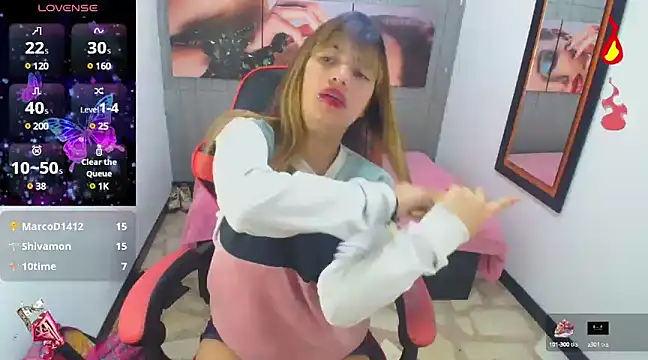 Snapshot of Rihana_Milan chatting on 03/01/25, 12:17 Rihana Milan online show from 03/01/25, 12:17