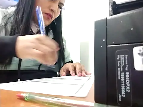 Lobitasexiii online show from 11/11/25, 02:11