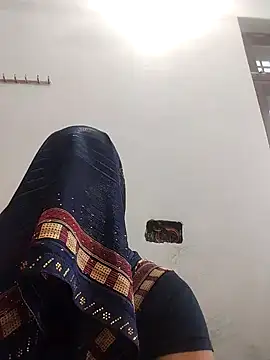 indian couple4 online show from 02/18/25, 09:54