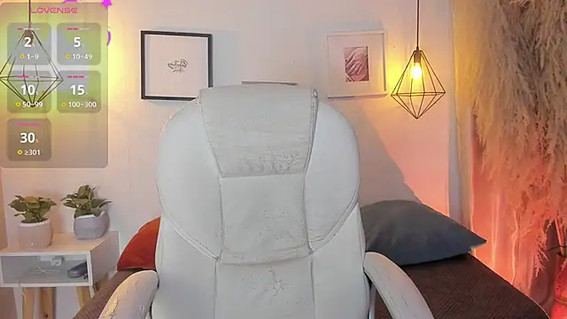 iiangel  online show from 10/02/25, 03:13