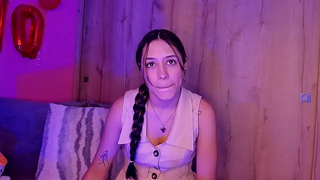 TANIA 06 online show from 02/28/26, 08:21