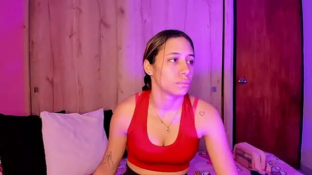 TANIA 06 online show from 05/12/26, 01:08