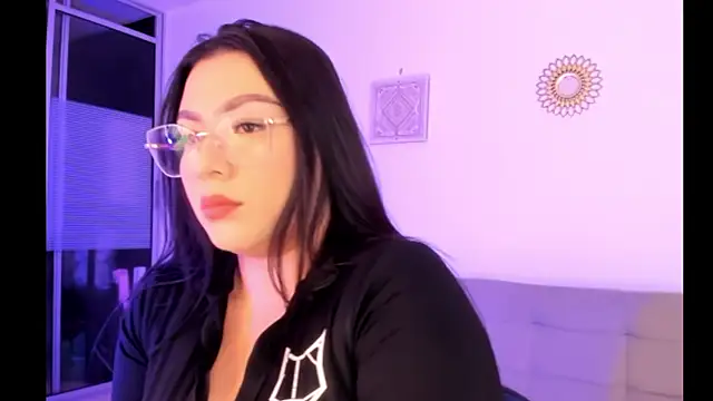 emily-777 online show from 01/12/26, 09:31