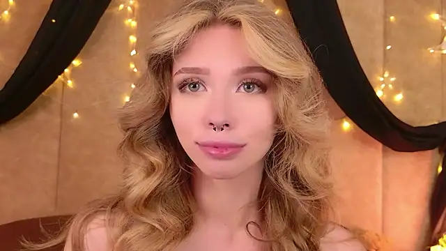 Sierra Fane online show from 05/31/26, 05:59