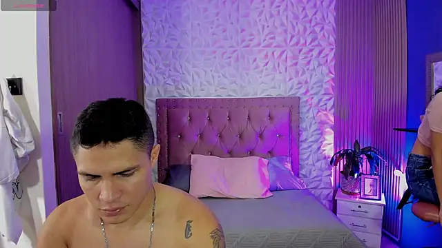 Snapshot of SaraClub_JY chatting on 11/04/25, 10:09 SaraClub JY online show from 11/04/25, 10:09