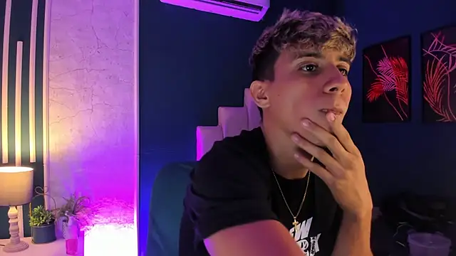 Allex Cano online show from 03/05/25, 09:16