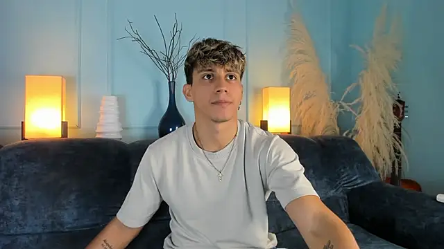 Allex Cano online show from 03/13/25, 03:11