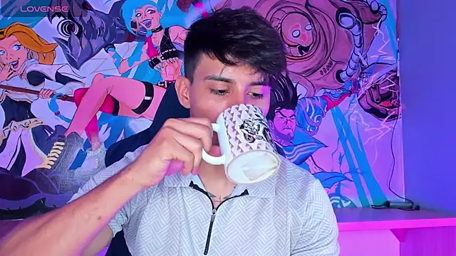 Allex Cano online show from 12/05/25, 06:59