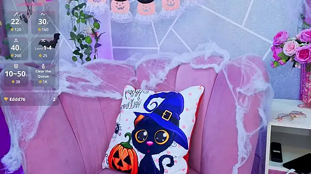 EmmyCortez online show from 10/20/25, 12:05