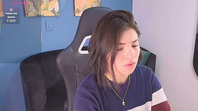 Zamira Taylor online show from 10/24/25, 11:34