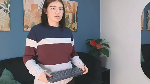 Zamira Taylor online show from 02/13/26, 03:13