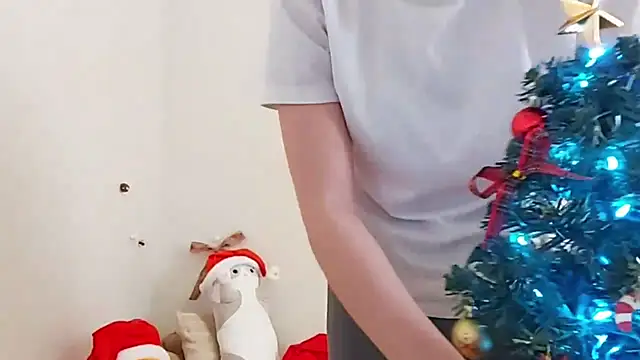 Elise Nyx online show from 12/17/25, 01:39