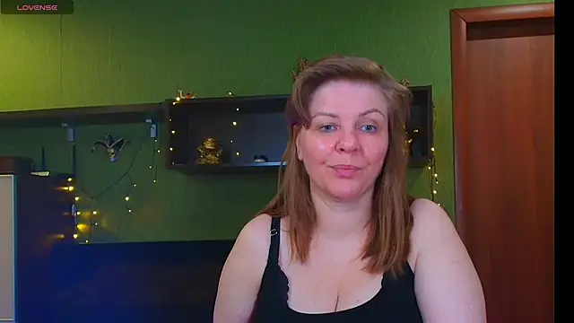VeronikawGold online show from 04/25/26, 07:55