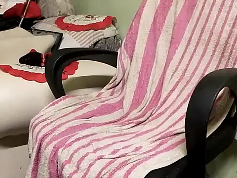 Snapshot of calme_odl1 chatting on 03/08/25, 05:01 calme odl1 online show from 03/08/25, 05:01