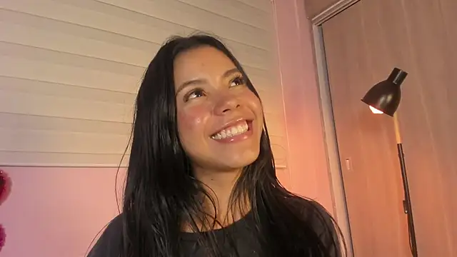 emily sweett24 online show from 03/06/25, 06:59